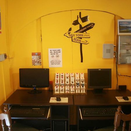 זאדאר The Mellow Monkey Hostel מראה חיצוני תמונה